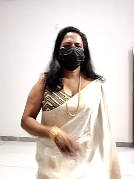 mallu-lover online show from 02/28/26, 01:00