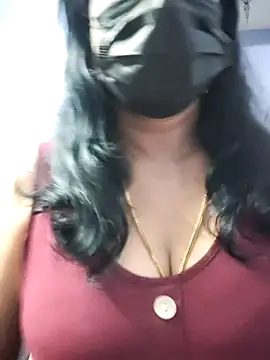 mallu-lover online show from 11/09/25, 11:53