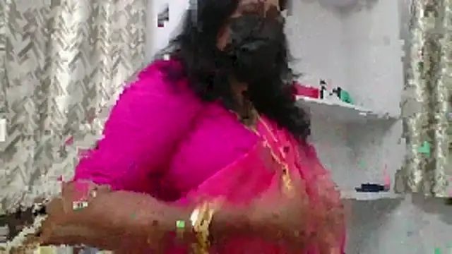 Snapshot of mallu-lover chatting on 05/24/26, 05:02 mallu-lover online show from 05/24/26, 05:02