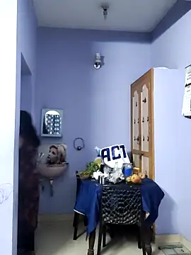 Snapshot of mallu-lover chatting on 03/25/26, 03:06 mallu-lover online show from 03/25/26, 03:06