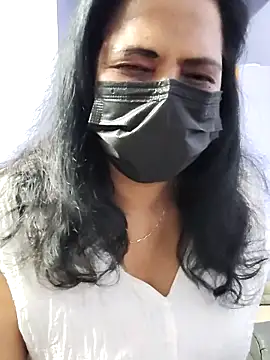 Snapshot of mallu-lover chatting on 04/08/26, 09:27 mallu-lover online show from 04/08/26, 09:27