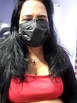 mallu-lover online show from 10/17/25, 01:42