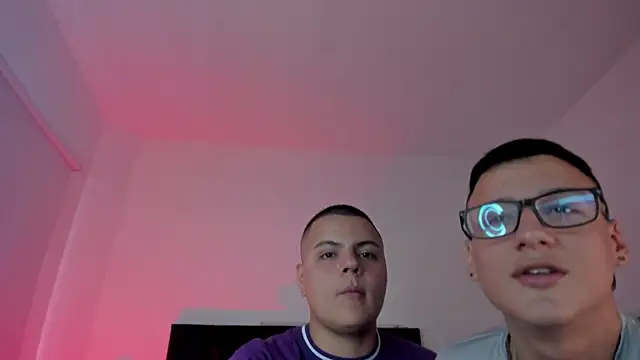 NoahLux online show from 09/27/25, 05:52