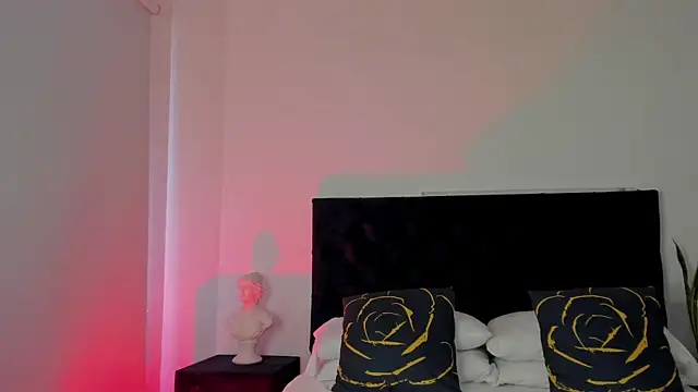 NoahLux online show from 09/24/25, 07:20