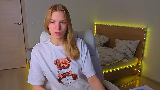  Gentle Angel Melissa  online show from 03/19/26, 03:23