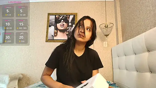 Miladiosa online show from 12/19/25, 11:56