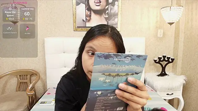 Miladiosa online show from 02/12/26, 12:38