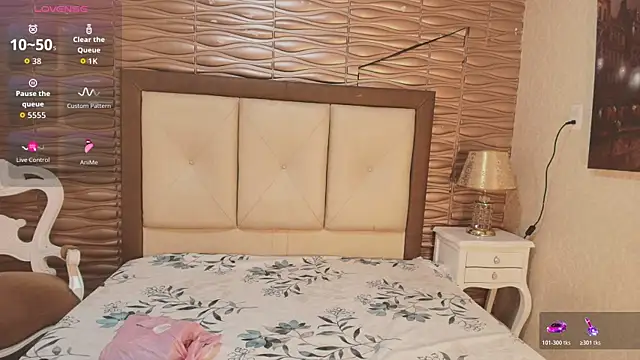 Miladiosa online show from 04/10/26, 01:18