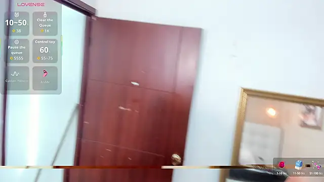 Miladiosa online show from 09/18/25, 11:57