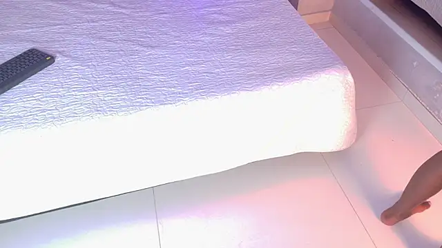 amy miller1 online show from 12/20/25, 07:28