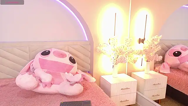 amy miller1 online show from 04/09/26, 08:04