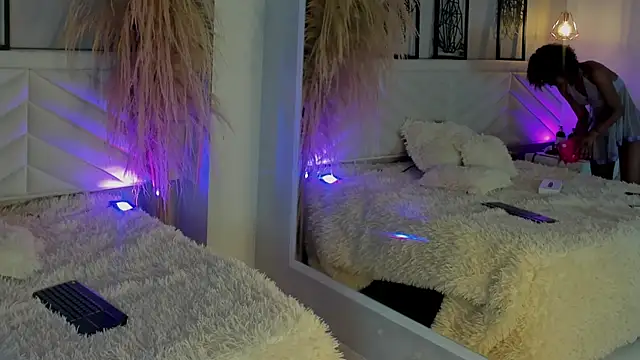 amy miller1 online show from 11/07/25, 08:13