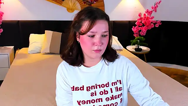 JaneByrd online show from 10/04/25, 03:24