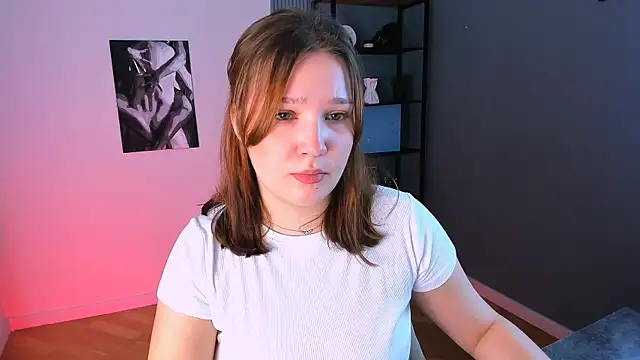 Snapshot of JaneByrd chatting on 11/26/25, 02:28 JaneByrd online show from 11/26/25, 02:28