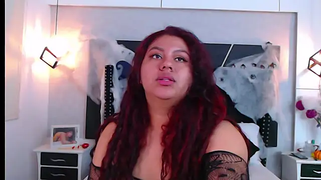 CloeStron online show from 10/20/25, 03:12