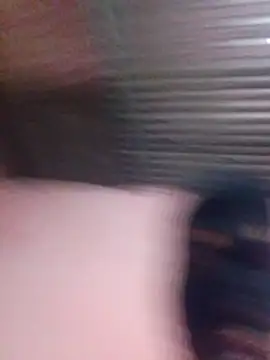 Snapshot of shessAz chatting on 04/08/26, 06:53 shessAz online show from 04/08/26, 06:53