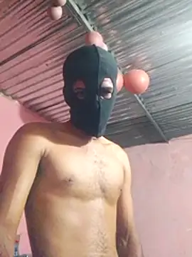 Snapshot of shessAz chatting on 04/10/26, 12:45 shessAz online show from 04/10/26, 12:45