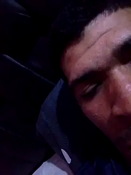 Snapshot of shessAz chatting on 09/10/25, 02:27 shessAz online show from 09/10/25, 02:27