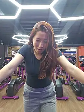 Snapshot of lunnaa_ chatting on 08/03/26, 06:58 lunnaa online show from 08/03/26, 06:58