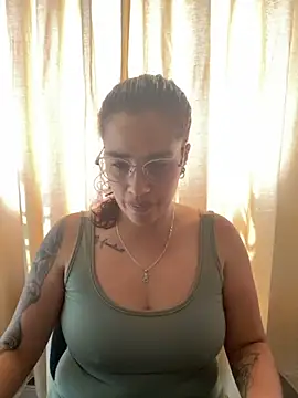 Snapshot of Camila_Garcia_ chatting on 09/25/25, 06:47 Camila Garcia online show from 09/25/25, 06:47
