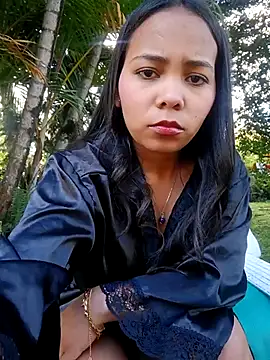 Snapshot of SophiaGuzman chatting on 10/14/25, 07:47 SophiaGuzman online show from 10/14/25, 07:47