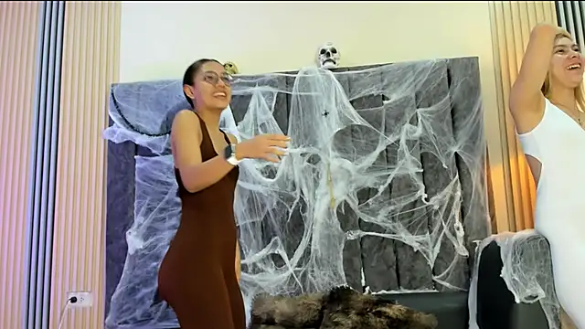 rubby lux online show from 10/11/25, 12:39