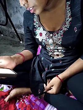 desimalai28 online show from 02/07/26, 06:27