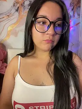 sara roy04  online show from 09/30/25, 03:45