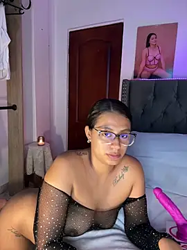 ema zoe online show from 05/27/26, 01:04