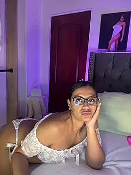 ema zoe online show from 04/14/26, 11:54