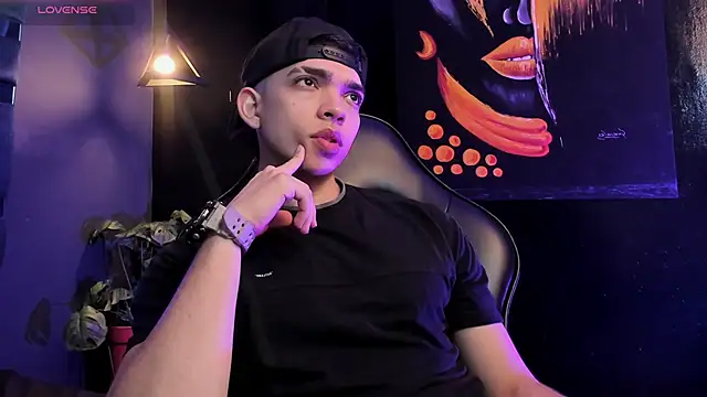 Eryonbradley online show from 11/06/25, 11:25