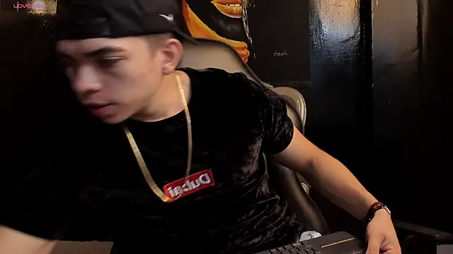 Eryonbradley online show from 11/20/25, 11:22