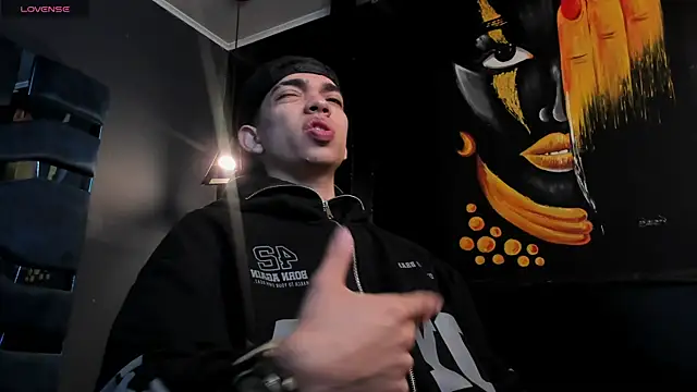 Eryonbradley online show from 12/01/25, 11:22