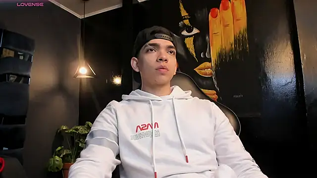 Eryonbradley online show from 11/10/25, 11:26