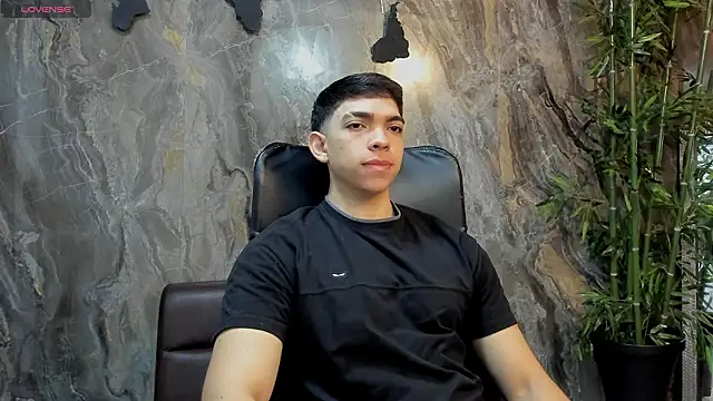 Eryonbradley online show from 02/11/26, 11:21