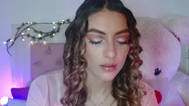 Ayleen m online show from 05/26/26, 01:47