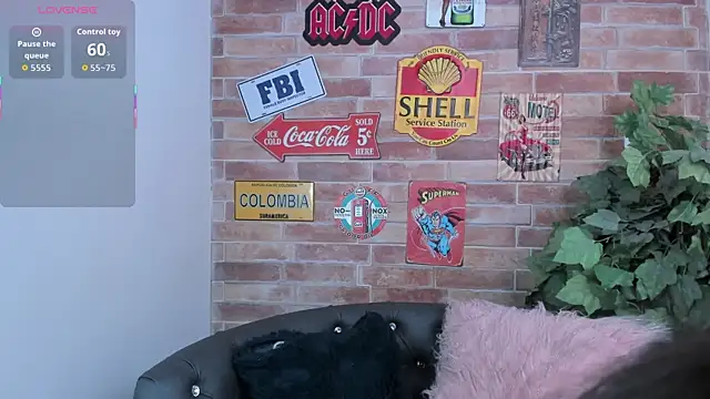 misss luxury online show from 10/29/25, 11:09