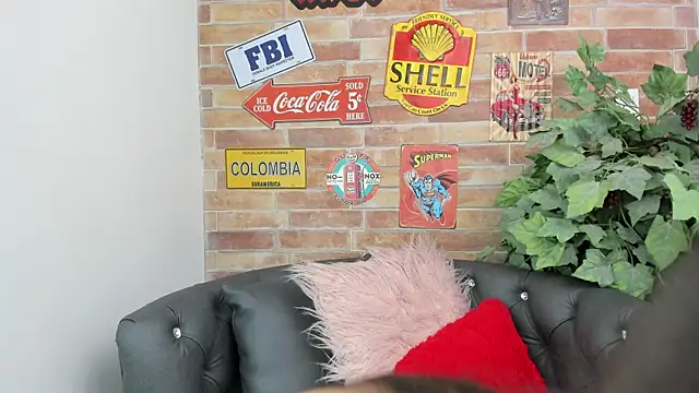 misss luxury online show from 12/02/25, 11:01