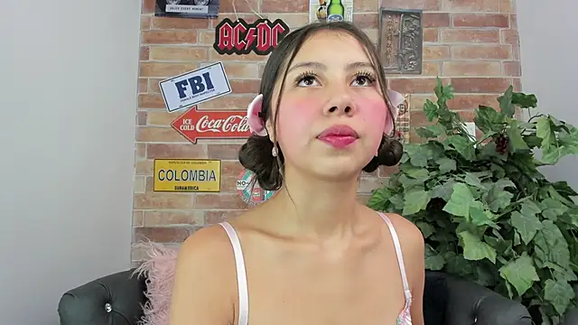 misss luxury online show from 11/08/25, 11:03