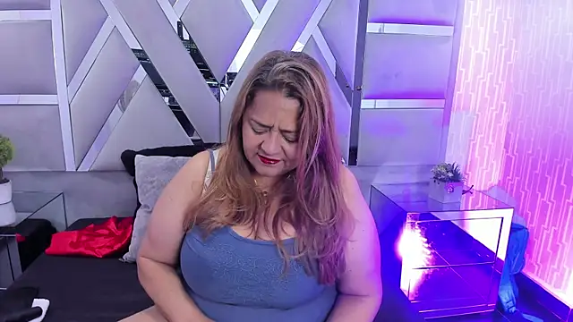 MonzerratBoyer online show from 03/10/26, 07:18