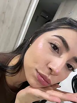 EmelyParker online show from 04/04/26, 09:43