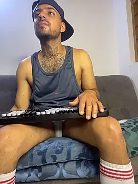 tomas smith1 online show from 04/12/26, 11:19