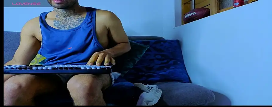 tomas smith1 online show from 05/19/26, 10:11