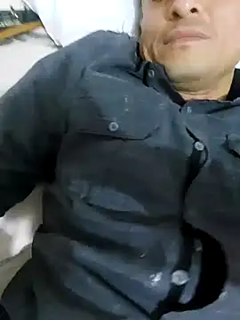 luislimafuego online show from 12/17/25, 07:13