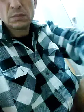 luislimafuego online show from 10/15/25, 09:28