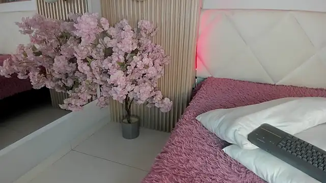 veronica hill  online show from 03/13/26, 03:11