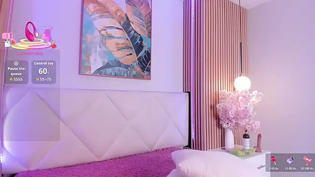 Snapshot of veronica_hill_ chatting on 03/03/26, 03:02 veronica hill online show from 03/03/26, 03:02