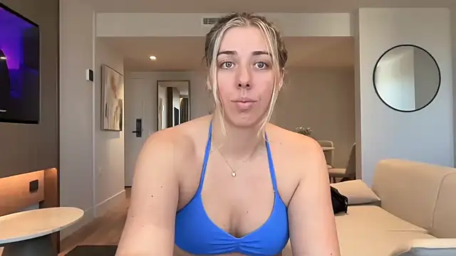 louiseberkeley online show from 04/15/26, 03:12