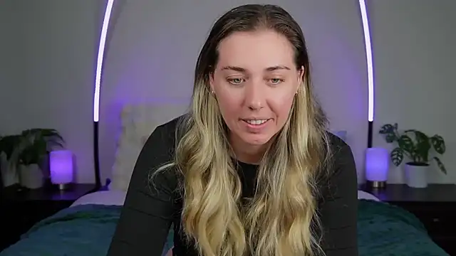 louiseberkeley online show from 10/05/25, 11:01