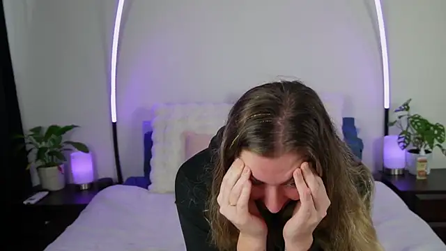 louiseberkeley online show from 10/07/25, 12:44